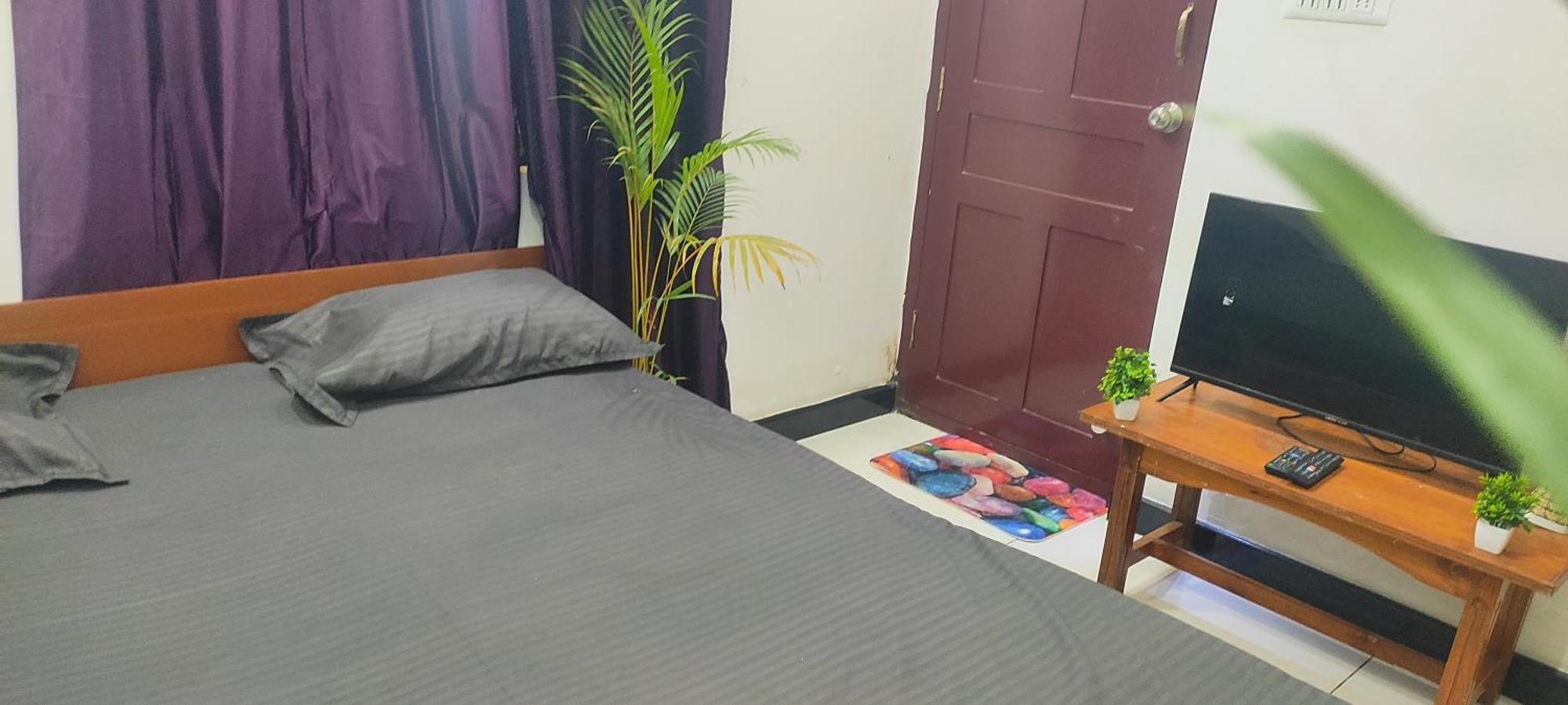 Hotel Adh Amilia Gardens Narasimharaja Puram Zewnętrze zdjęcie